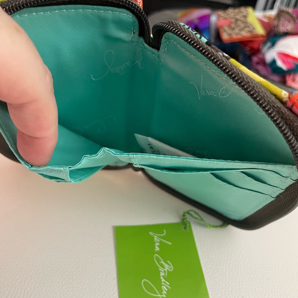 NWT Vera Bradley wristlet - Picture 4 of 9